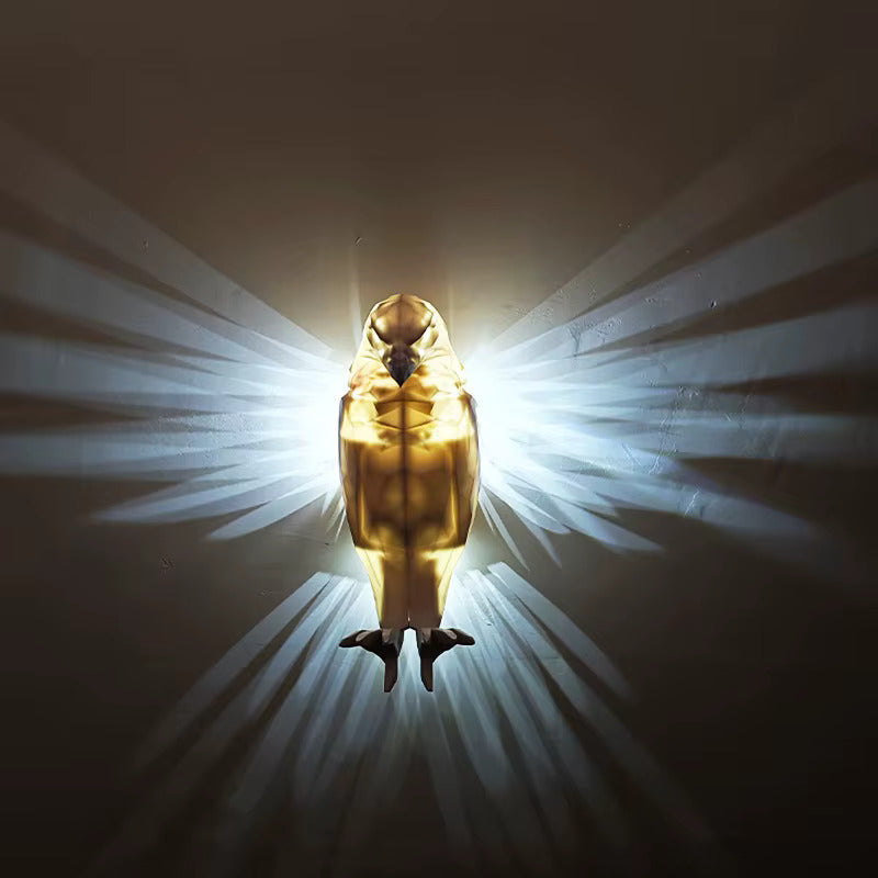 Noir & Vive Birdlume – The Eagle Wall Light
